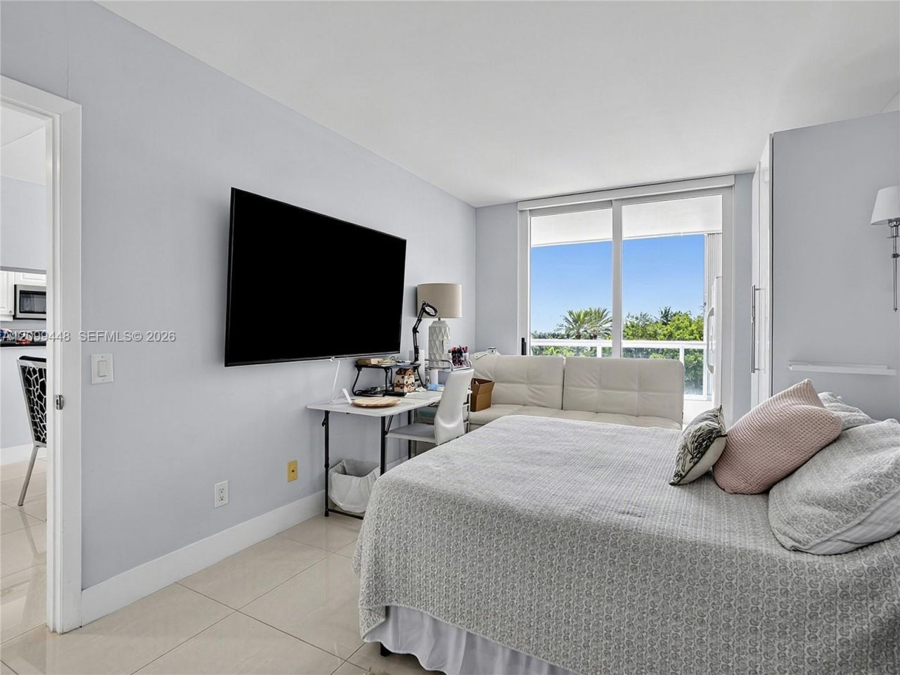 21055 Yacht Club Dr, Unit 710, Aventura, FL 33180 Photo