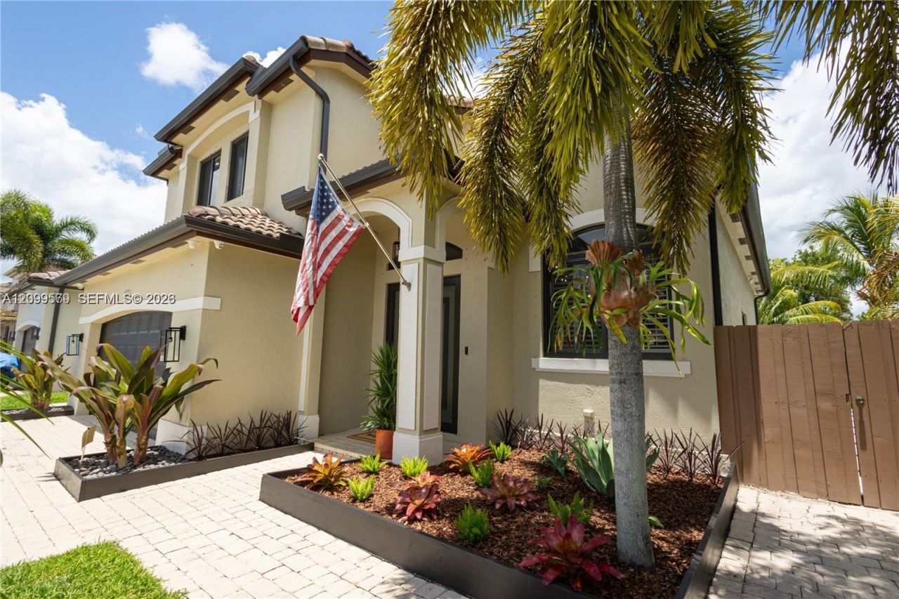 1873 SE 20th Ter , Homestead, FL 33035 Photo