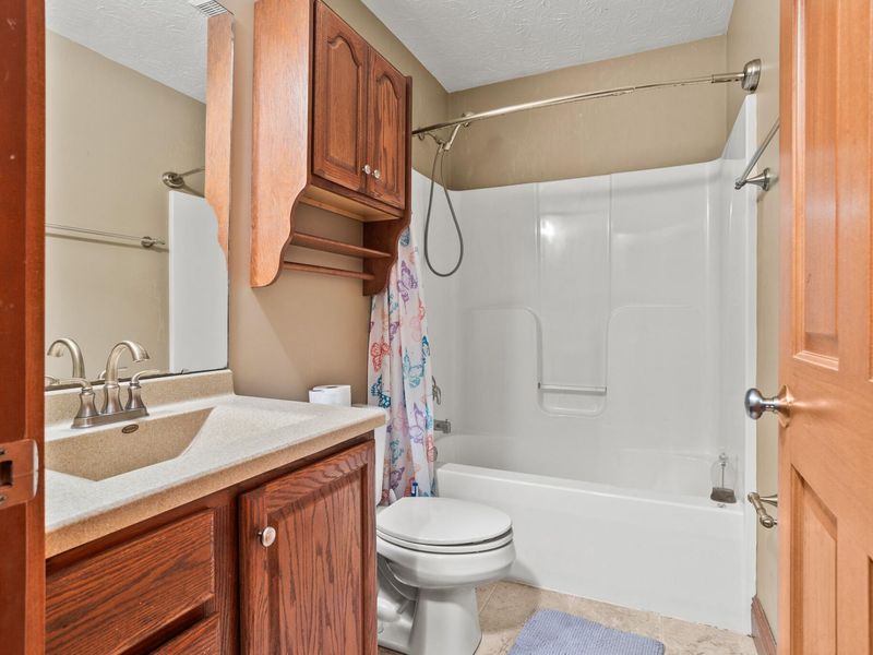 1111 Arbor Lane, Troy, OH 45373 Photo 32