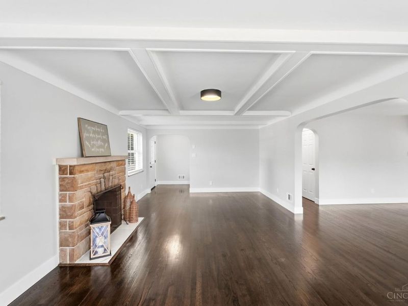 5291 Cleves Warsaw Pike, Delhi Township, OH 45238 Photo 5