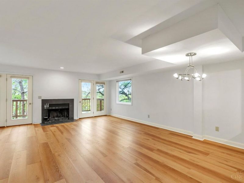 927 Auburnview Drive, Cincinnati, OH 45206 Photo 6
