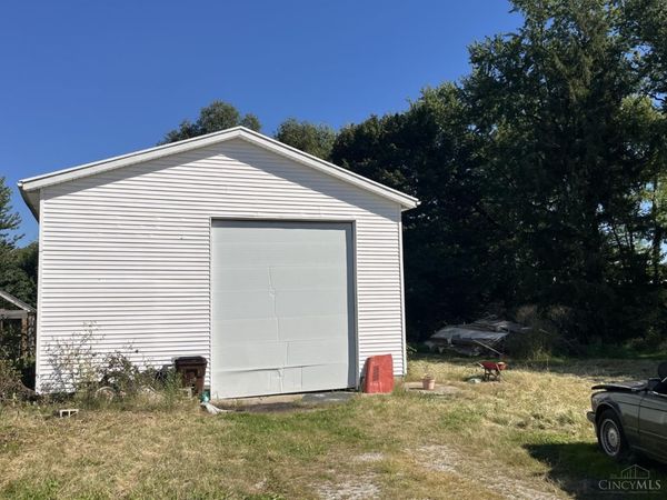 3006 W Florence Campbellstown Road, Eaton, OH 45320