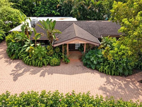 1374 13th ST N, NAPLES, FL 34102