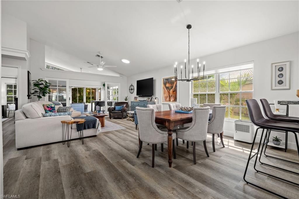 1597 Weybridge Cir , Unit 13, Naples, FL 34110 Photo