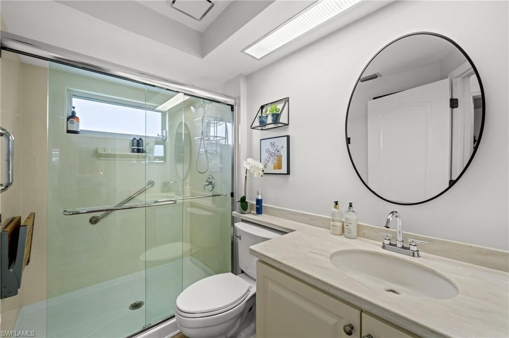 1597 Weybridge Cir , Unit 13, Naples, FL 34110 Photo