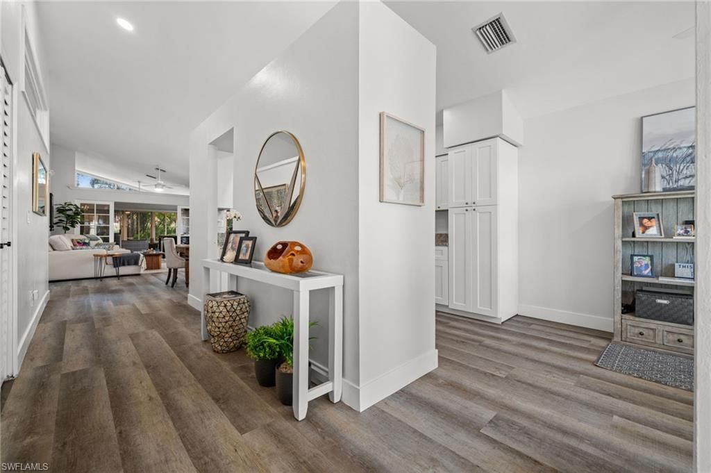 1597 Weybridge Cir , Unit 13, Naples, FL 34110 Photo