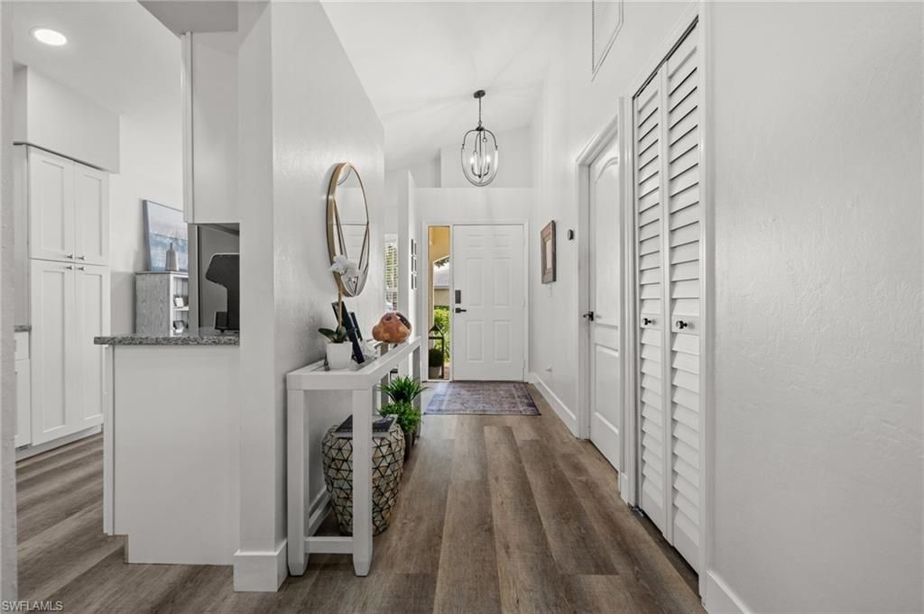 1597 Weybridge Cir , Unit 13, Naples, FL 34110 Photo