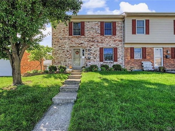 129 W Van Lake Drive, Vandalia, OH 45377