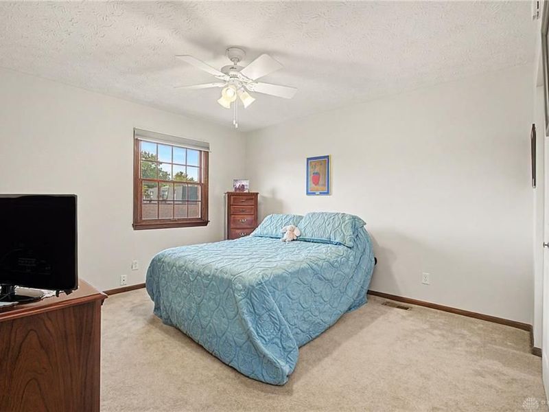 129 W Van Lake Drive, Vandalia, OH 45377 Photo 30