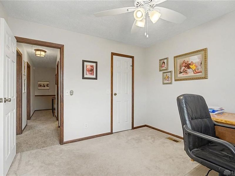 129 W Van Lake Drive, Vandalia, OH 45377 Photo 34