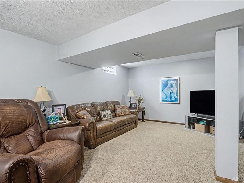 129 W Van Lake Drive, Vandalia, OH 45377 Photo 38