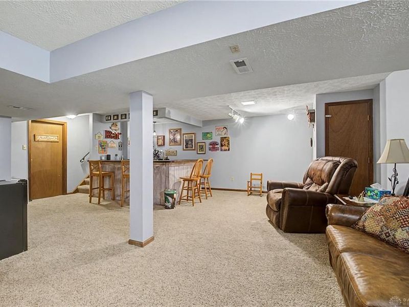 129 W Van Lake Drive, Vandalia, OH 45377 Photo 43