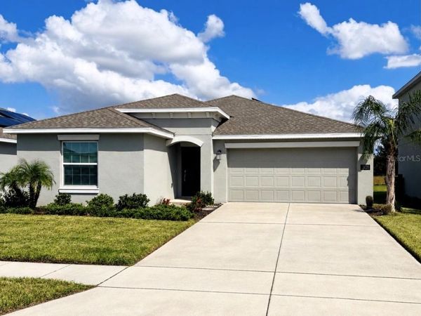 301 PINEYWOODS STREET , ST CLOUD, FL 34772