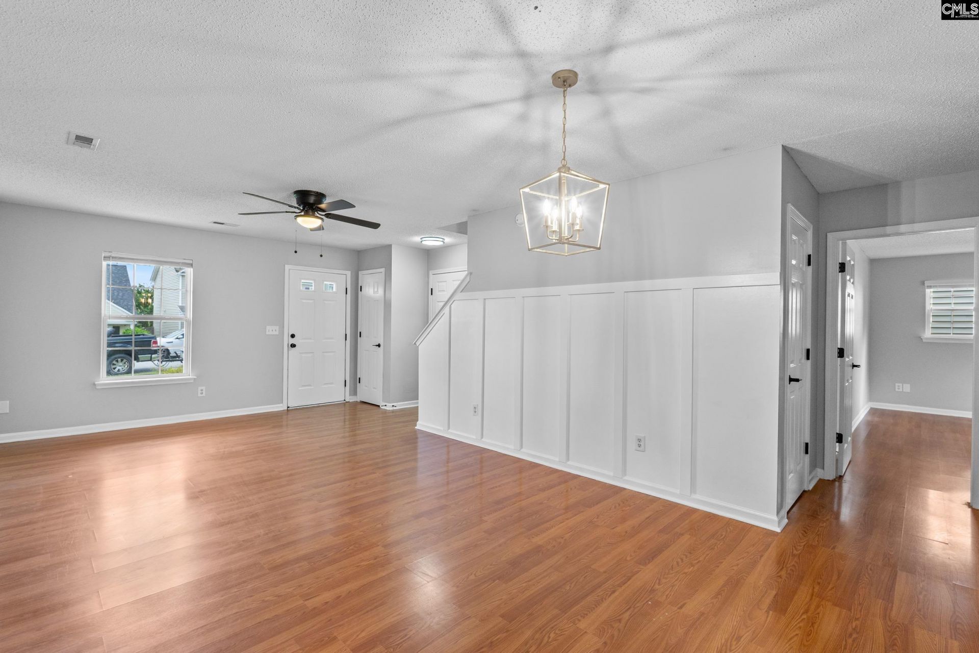 433 Cape Jasmine Way  Photo 6