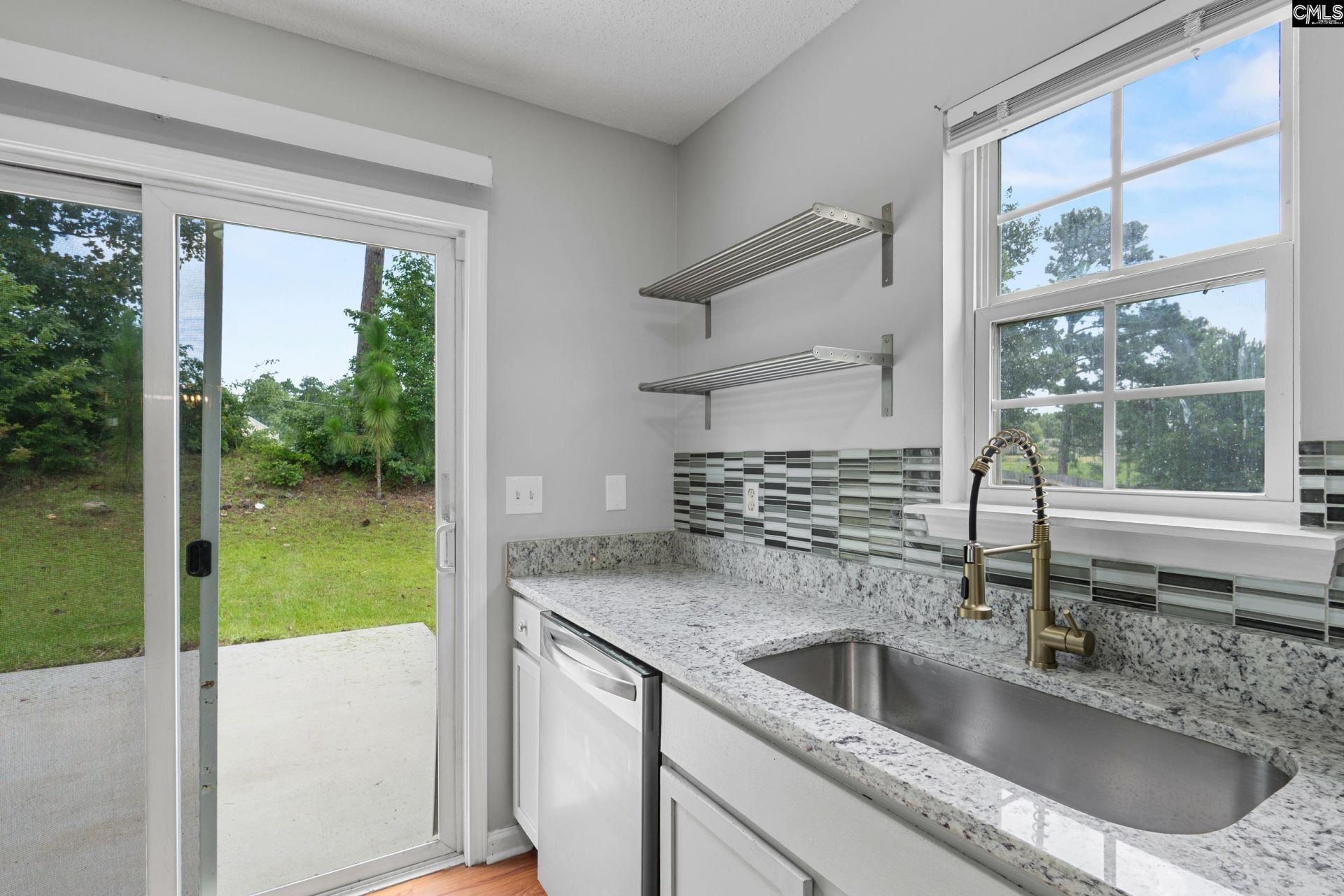 433 Cape Jasmine Way  Photo 8