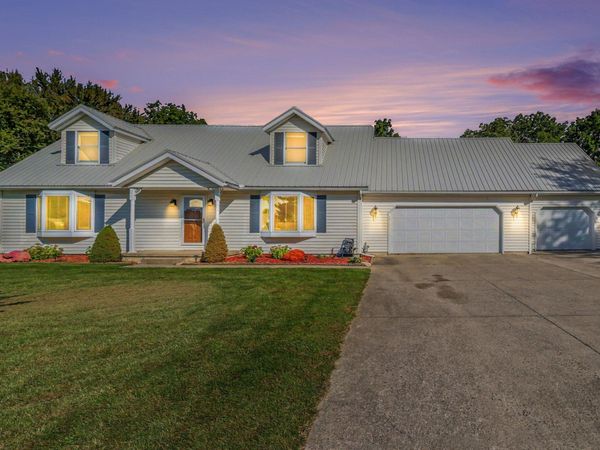 755 Tomahawk Trail, Coldwater, MI 49036