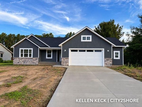 10351 Sara Mae Drive, Zeeland, MI 49464