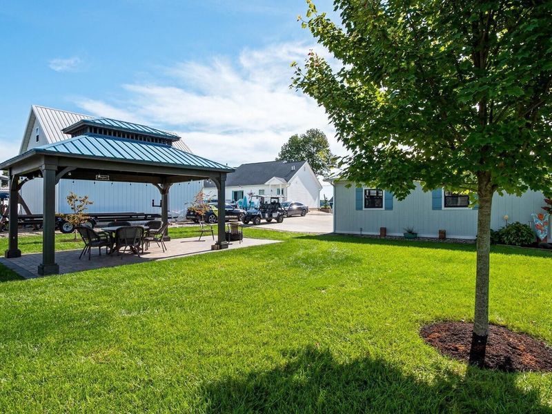 360 Lakeview Drive, Buckeye Lake, OH 43008 Photo 5