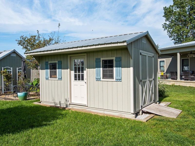 360 Lakeview Drive, Buckeye Lake, OH 43008 Photo 6