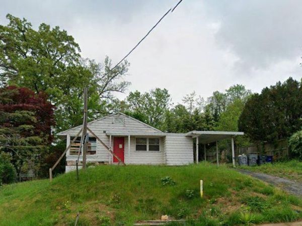 3013 GRAHAM ROAD, FALLS CHURCH, VA 22042