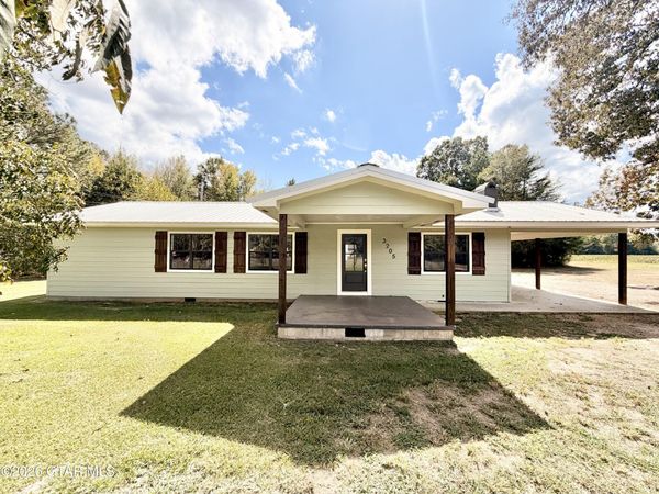 3205 Caledonia-Vernon Road, Caledonia, MS 39740