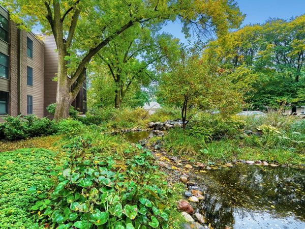 8441 Irwin Road, Unit 106, Bloomington, MN 55437