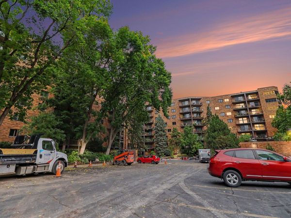 210 W Grant Street, Unit 615, Minneapolis, MN 55403
