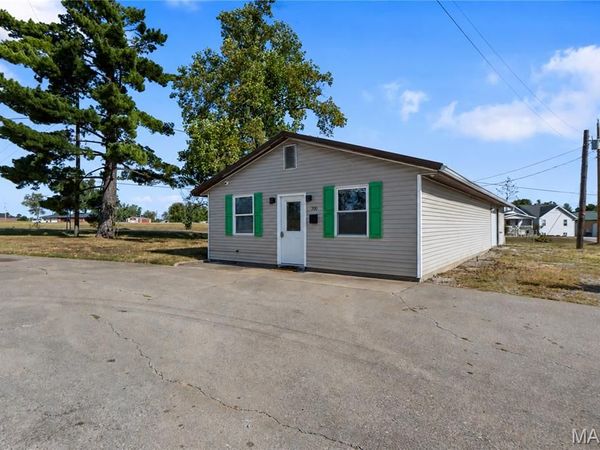700 S Kingshighway Street , Perryville, MO 63775