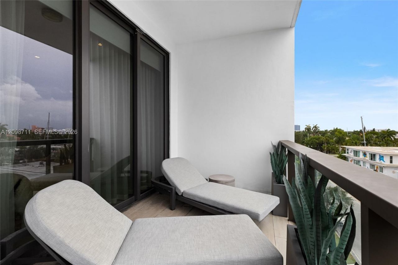 30 Isle Of Venice Dr , Unit PH3, Fort Lauderdale, FL 33301 Photo