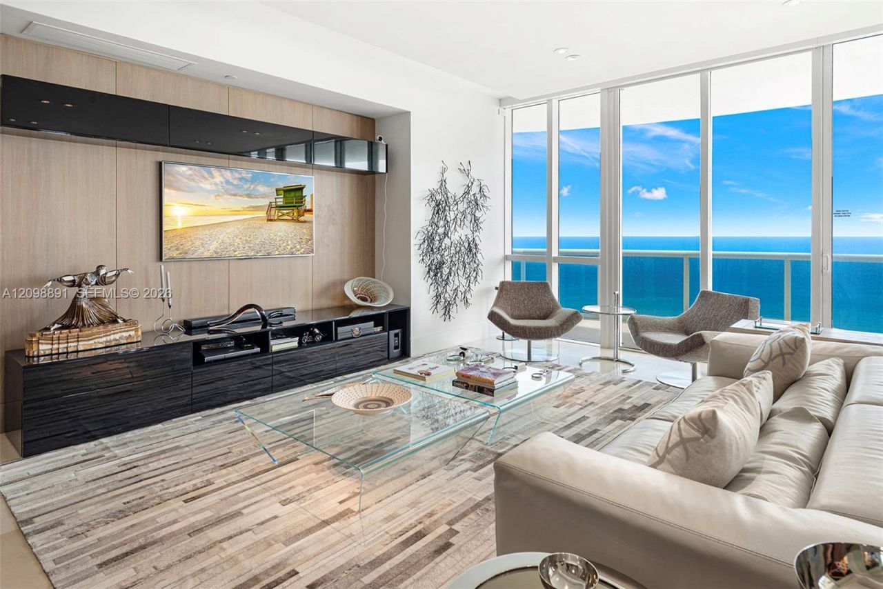 15901 Collins Ave , Unit 2801, Sunny Isles Beach, FL 33160 Photo