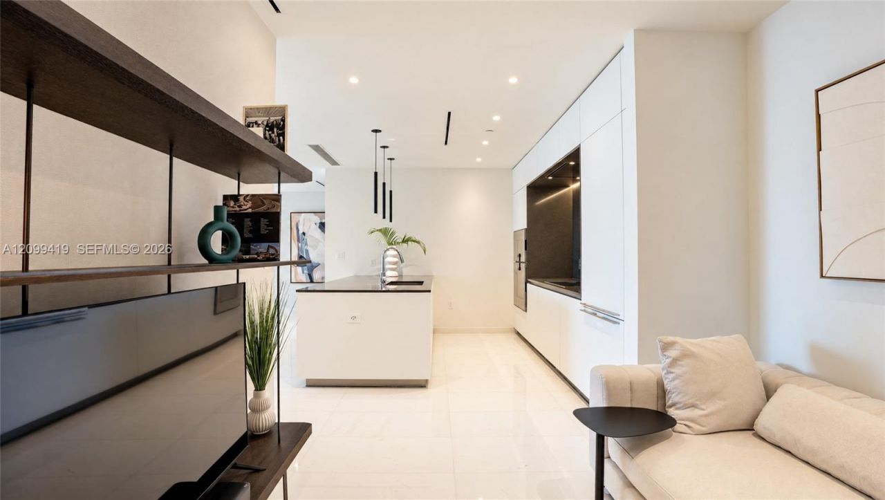 300 Biscayne Boulevard Way , Unit 503C, Miami, FL 33131 Photo