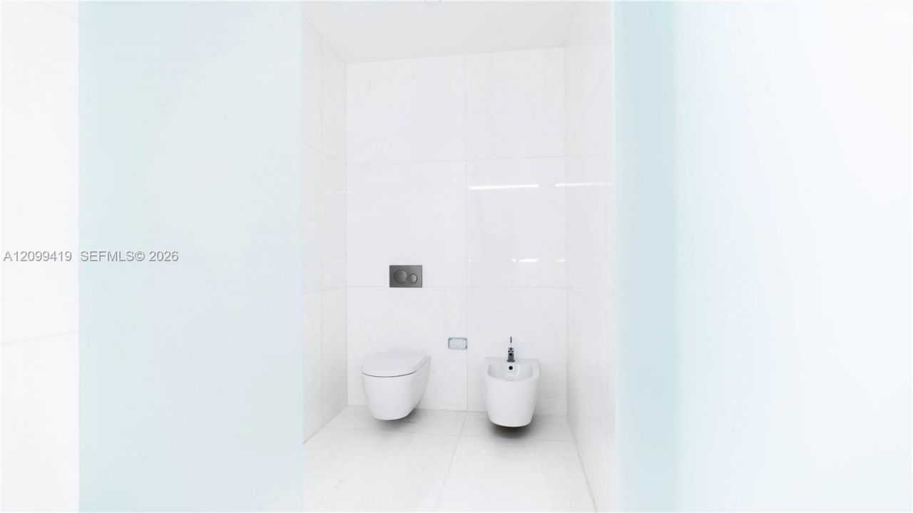 300 Biscayne Boulevard Way , Unit 503C, Miami, FL 33131 Photo