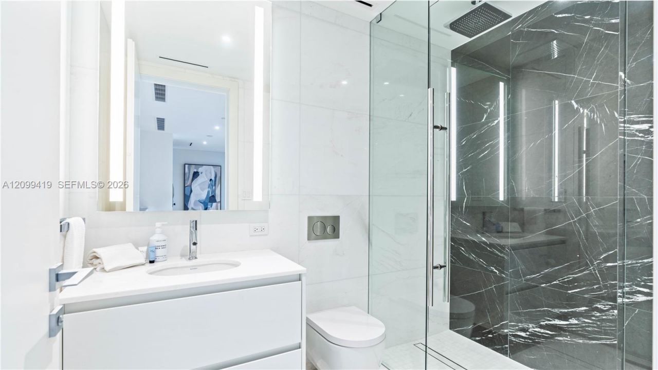 300 Biscayne Boulevard Way , Unit 503C, Miami, FL 33131 Photo