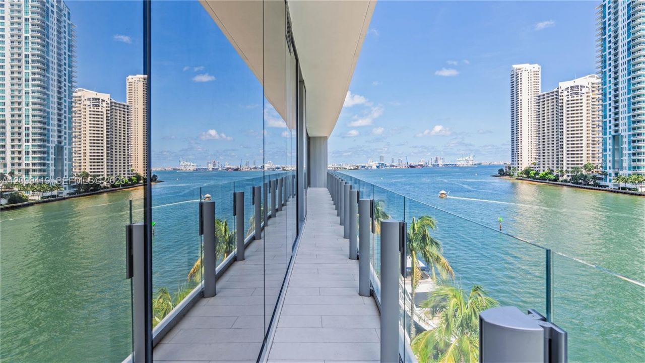 300 Biscayne Boulevard Way , Unit 503C, Miami, FL 33131 Photo