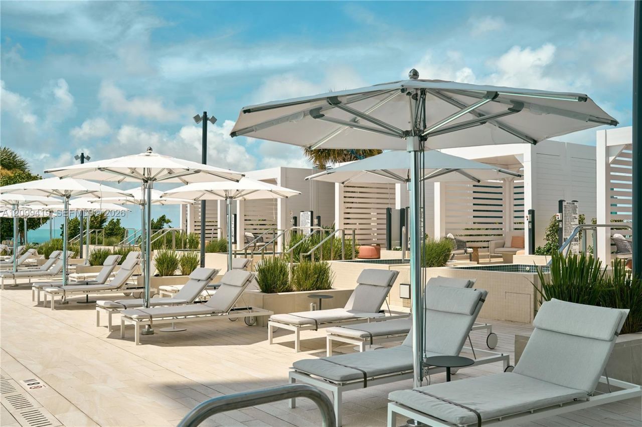 300 Biscayne Boulevard Way , Unit 503C, Miami, FL 33131 Photo