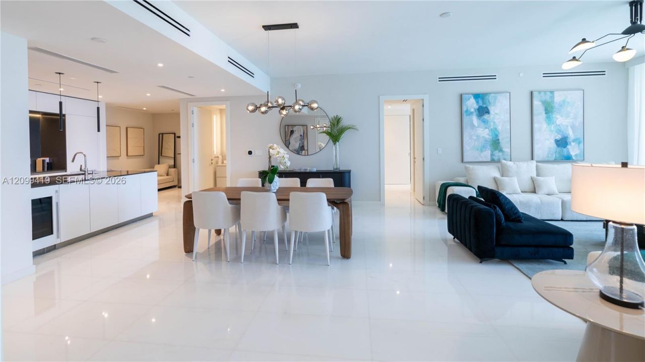 300 Biscayne Boulevard Way , Unit 503C, Miami, FL 33131 Photo