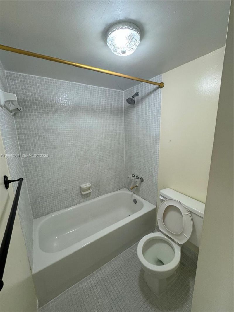 8370 Sands Point Blvd , Unit H309, Tamarac, FL 33321 Photo