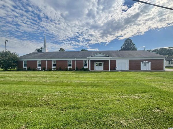 998 Newark Road, Mount Vernon, OH 43050