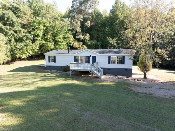 104 Darians Way , Siler City, NC 27344