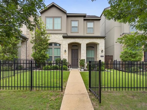 5137 Artemesia Lane , Dallas, TX 75209
