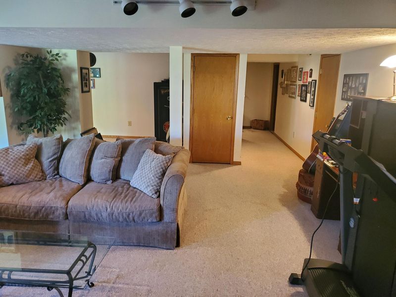 662 Dark Star Avenue, Columbus, OH 43230 Photo 26