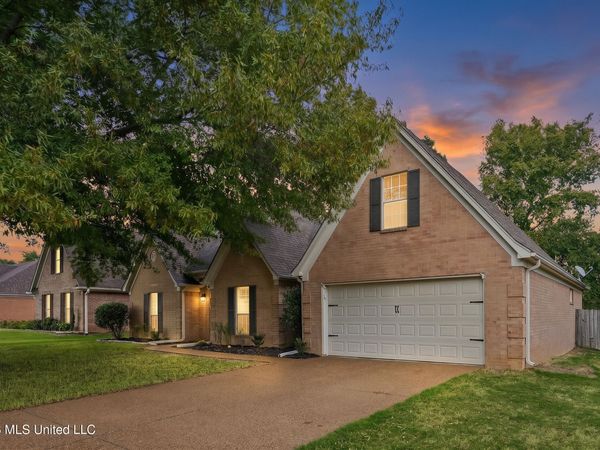 9102 Travis Drive, Olive Branch, MS 38654