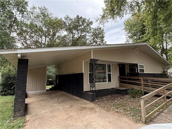 1002 Rogers Avenue , Harrison, AR 72601