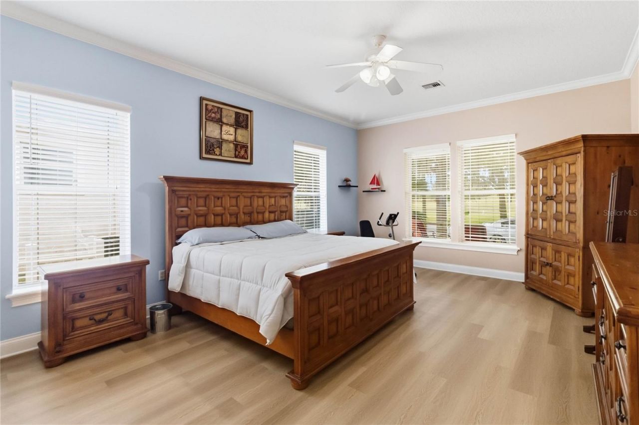 7007 Five Oaks Drive, Harmony, FL 34773 Photo