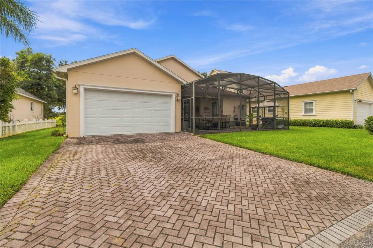 7007 Five Oaks Drive, Harmony, FL 34773 Photo