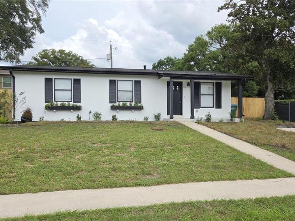 1031 COBBLESTONE AVENUE , DELTONA, FL 32725