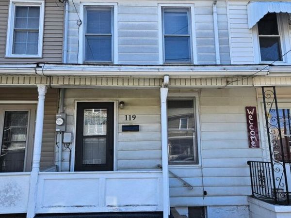 119 S Poplar Street, Mount Carmel, PA 17851