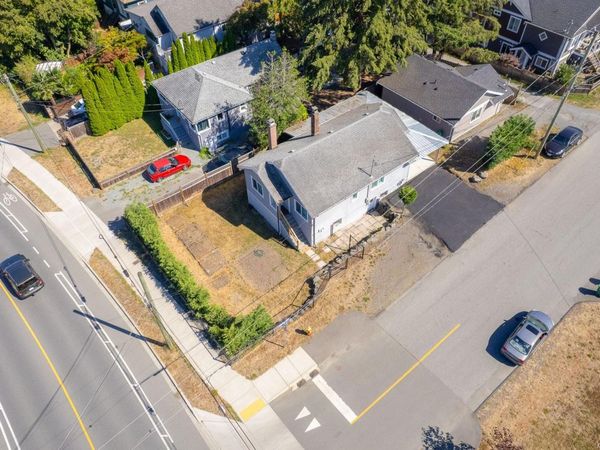 15 Fourth St , Nanaimo, BC V9R 1S6