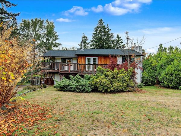 3505 Harris Cres , Qualicum Beach, BC V9K 1W1