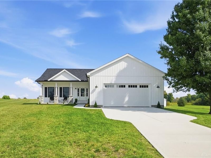 199 Knolls Drive, Wilmington, OH 45177 Photo 2